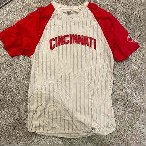 Cincinnati Reds Men’s Tee